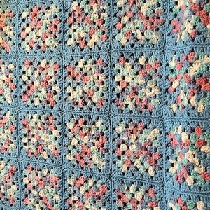 Vintage Handmade Crochet Afghan Trow Blanket 50"x66"